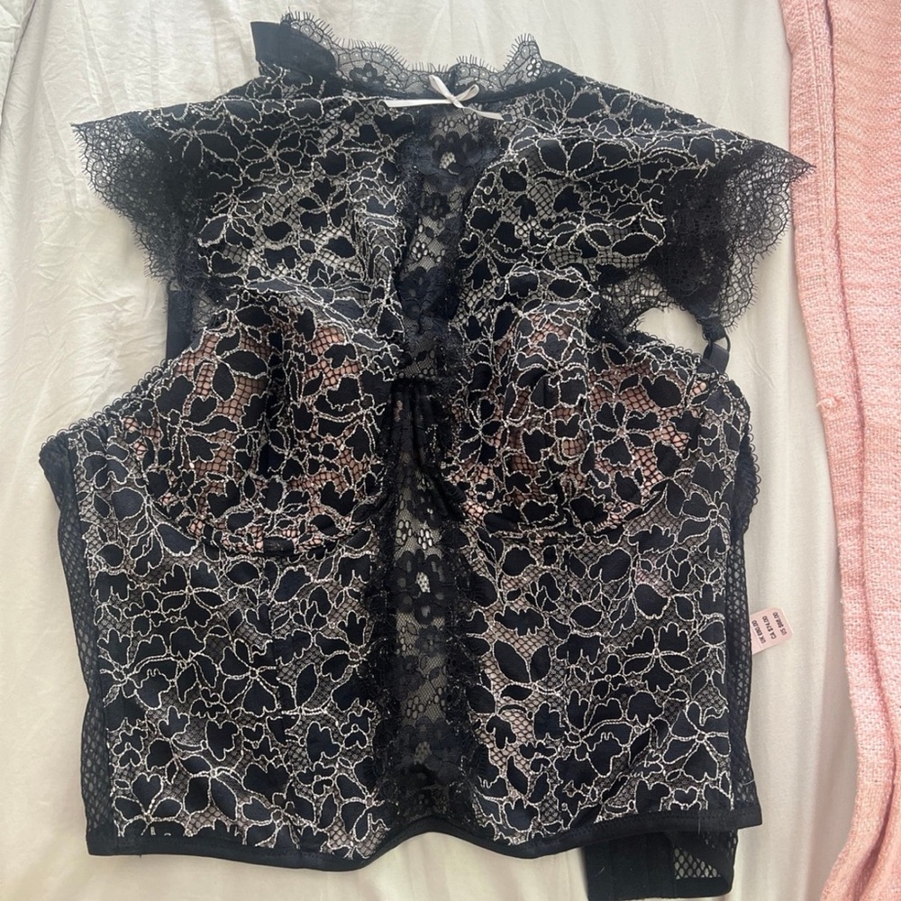 New Victoria Secret lingerie top